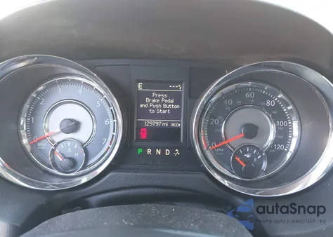 2016 Chrysler Town & Country Touring из США, поврежденный, VIN 2C4RC1BGXGR142435